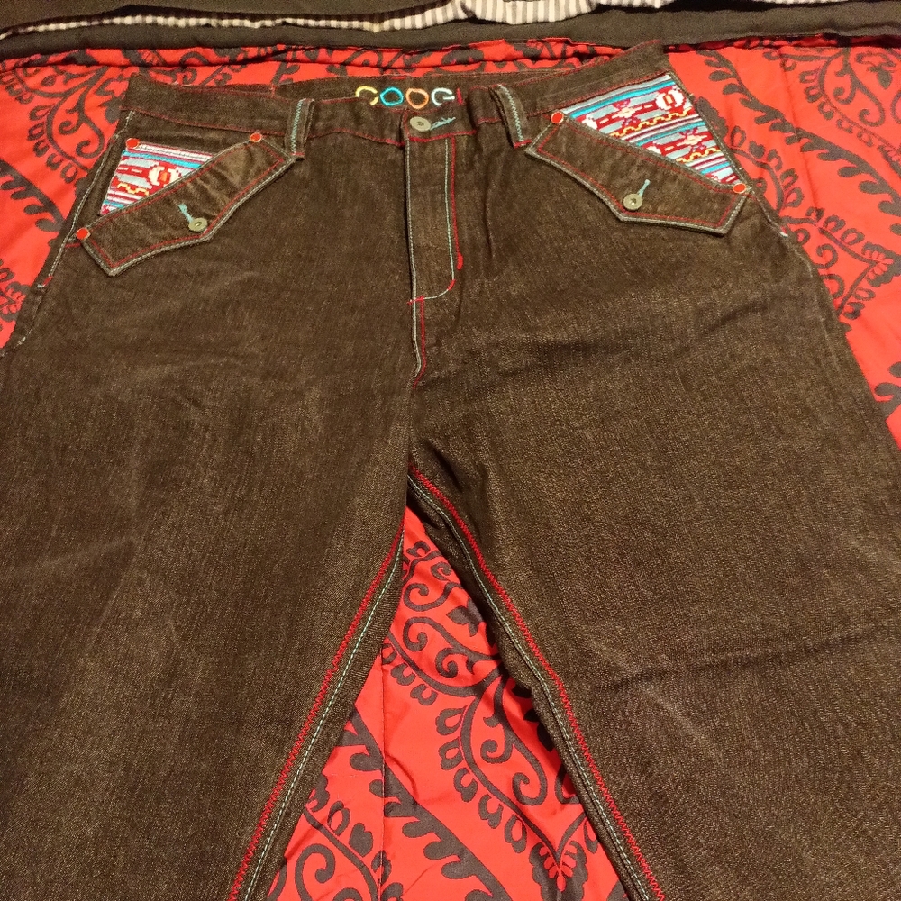 Coogi Jeans Men’s Size 42x35 Aztec Design Pockets Excellent Condition